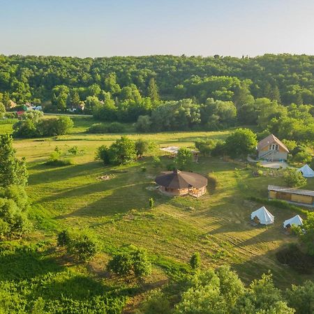 Szellos Ret Camping Balvanyos Luaran gambar