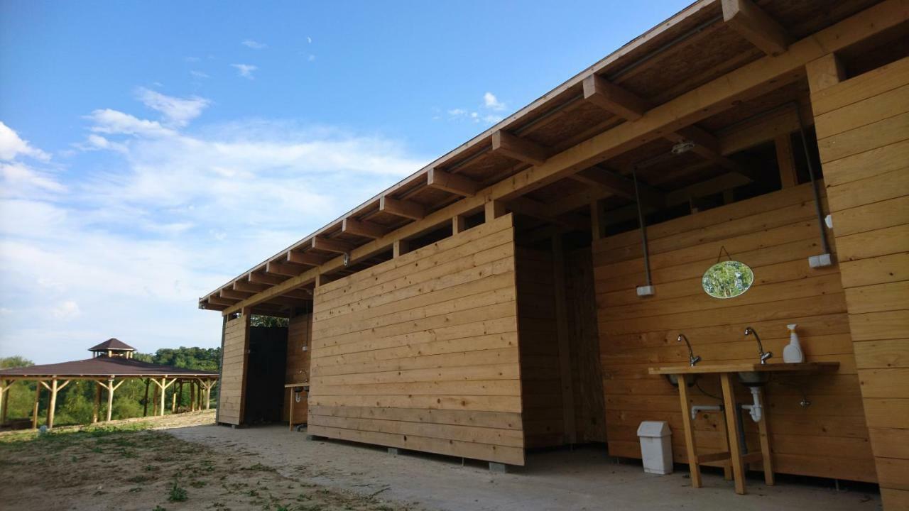 Szellos Ret Camping Balvanyos Luaran gambar